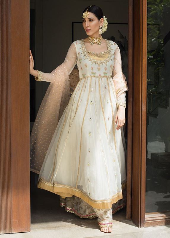 Deepak Perwani Pakistani bridal dress idea
