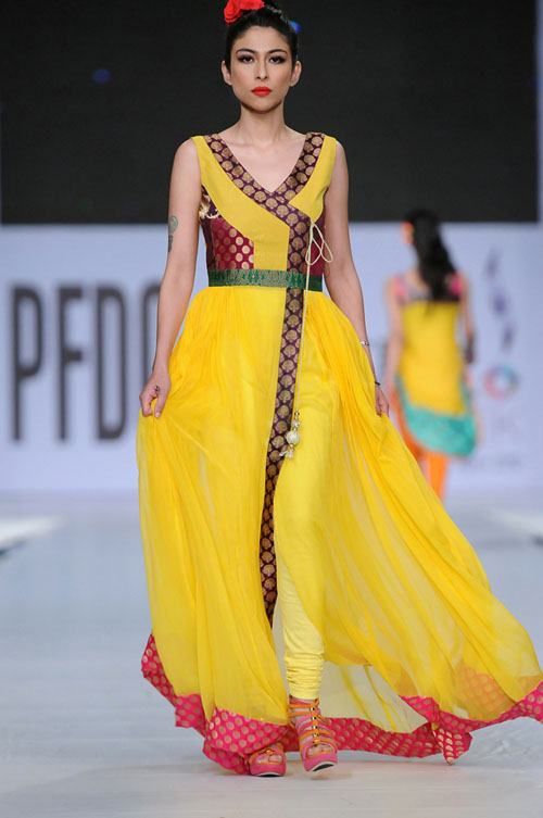 Mohsin Ali designer mehndi dress